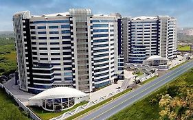 7 Star Weekend Studio At Rajhans Belliza By Global Hospitality